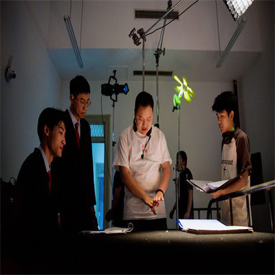 &#22810;&#23453;&#32593;&#39029;&#29256;&#45;&#22810;&#23453;&#65288;&#20013;&#22269;&#65289;